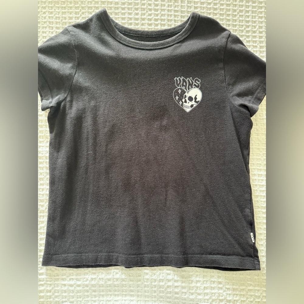 Black womens vans shirt size medium